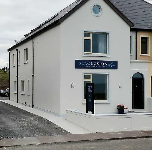 Seaclusion Luxury Guest Bed & Breakfast 4*